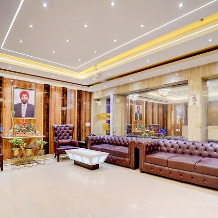 Super Townhouse Jageer Palace Near Mayapuri Chowk Nueva Delhi Exterior foto