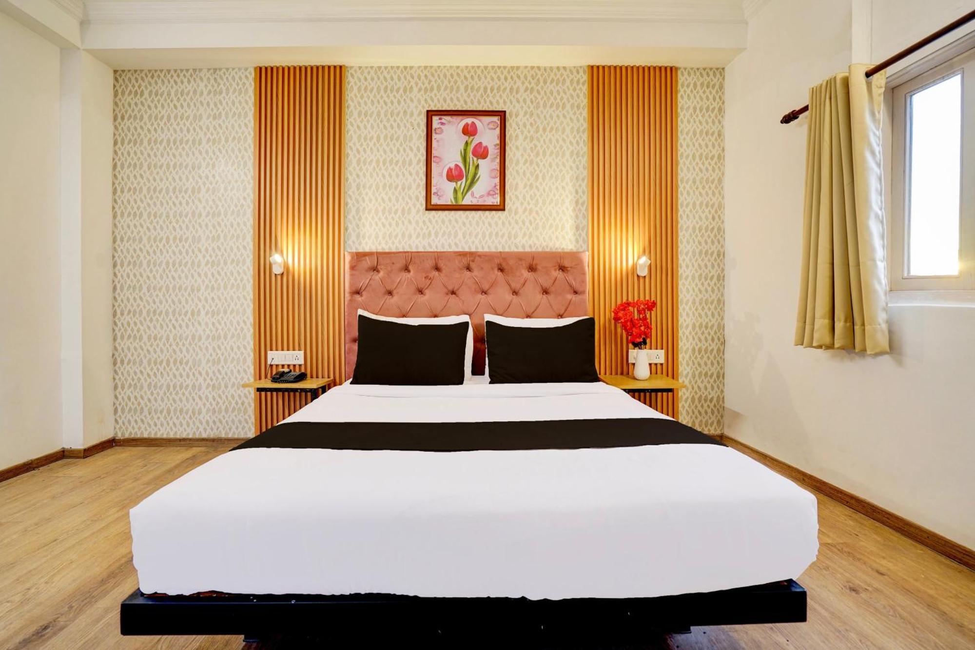 Super Townhouse Jageer Palace Near Mayapuri Chowk Nueva Delhi Exterior foto